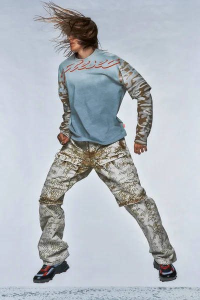 Look 28